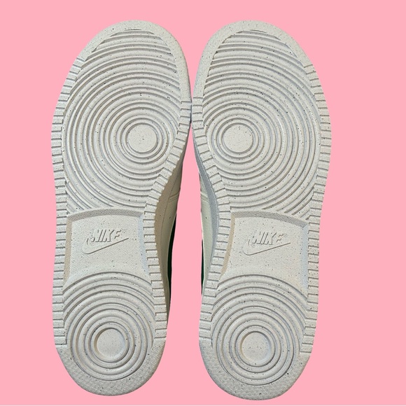 NWTIB! WOMEN’S NIKE COURT VISION LOW NEXT NATURE.  WHITE/SAIL/MALACHITE. SZ 10.5 - Picture 3 of 16